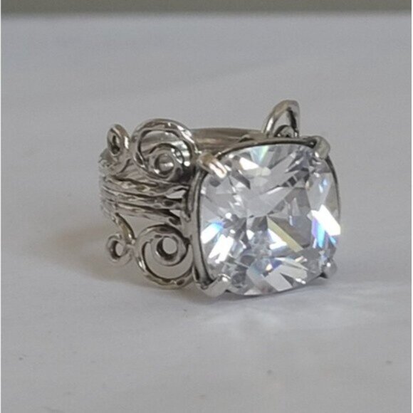 Vintage Sterling Silver Large Chunky Filigree Huge Cushion Cut CZ Crystal Ring - Picture 5 of 15